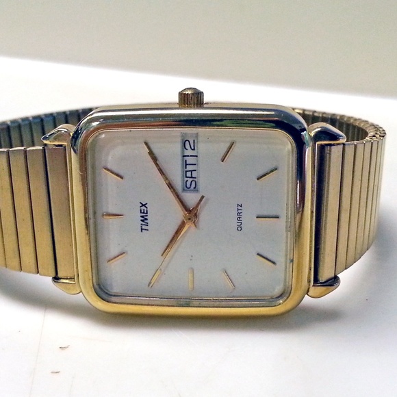 timex quartz watch vintage